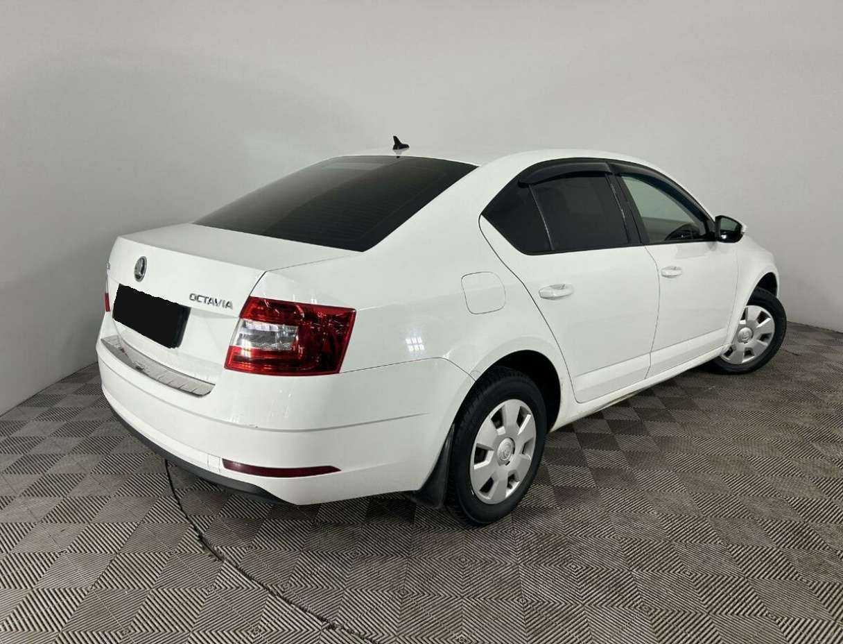 Skoda Octavia б/у, 2018, Механическая. Фото: #5