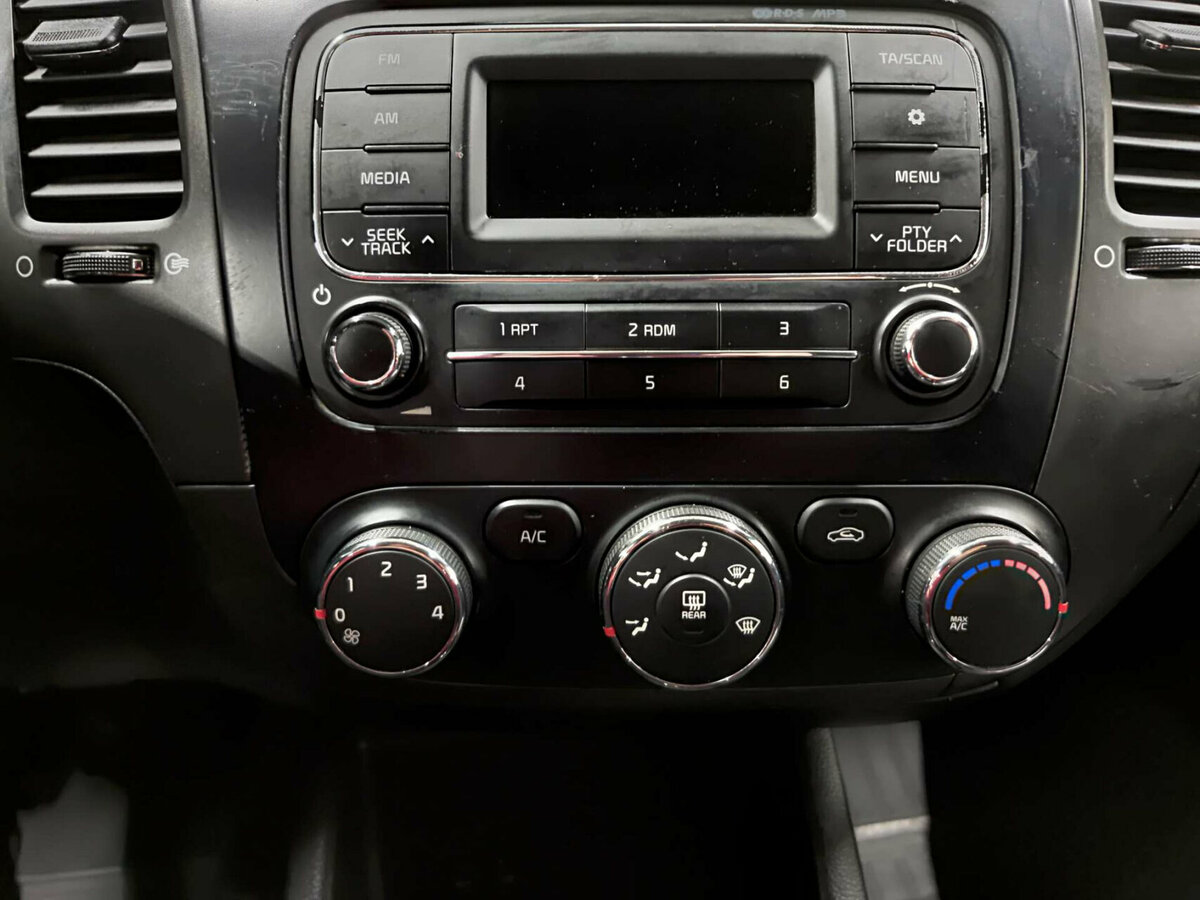 Kia Cerato б/у, 2013, Механическая. Фото: #14