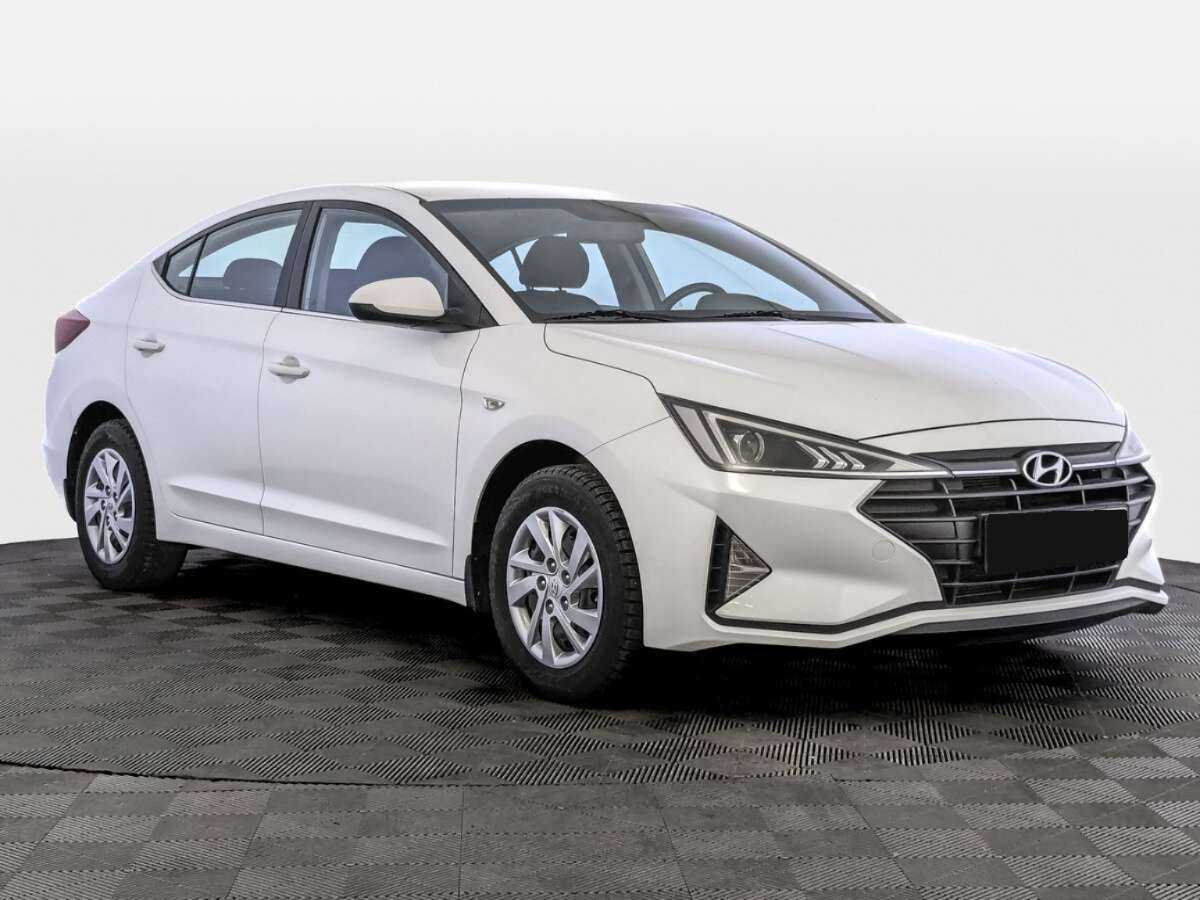 Hyundai Elantra б/у, 2020, Автоматическая. Фото: #2
