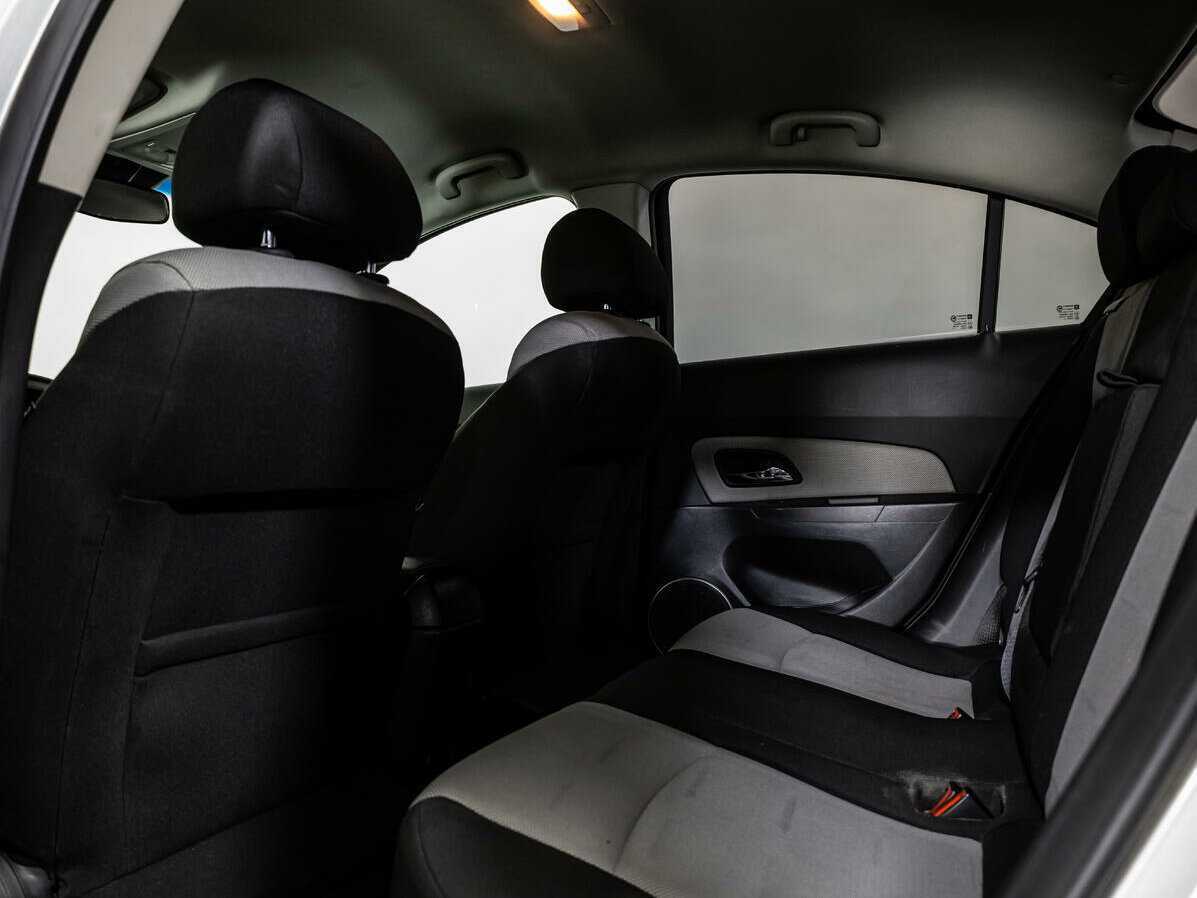 Chevrolet Cruze б/у, 2012, Механическая. Фото: #10
