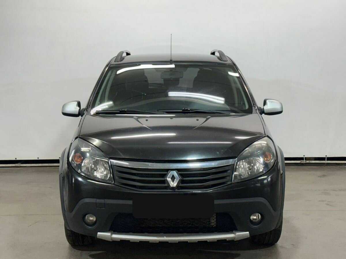 Renault Sandero б/у, 2012, Механическая. Фото: #1