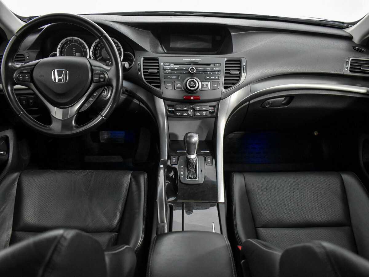 Honda Accord б/у, 2012, Автоматическая. Фото: #15