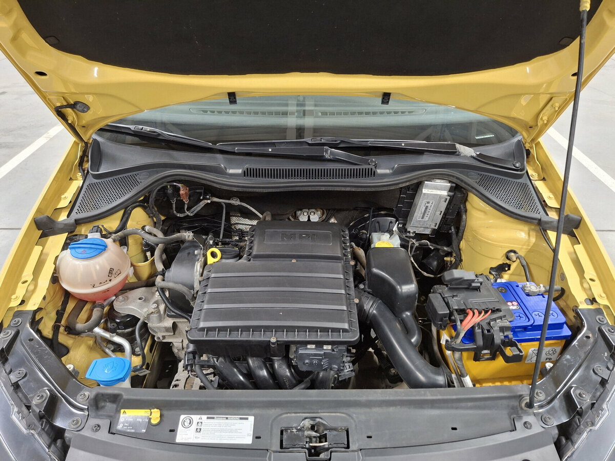 Volkswagen Polo б/у, 2017, Механическая. Фото: #8
