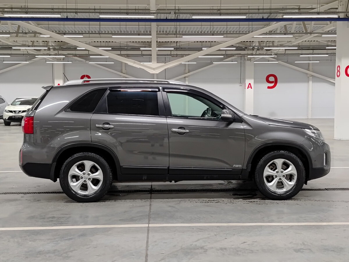 Kia Sorento б/у, 2013, Автоматическая. Фото: #3