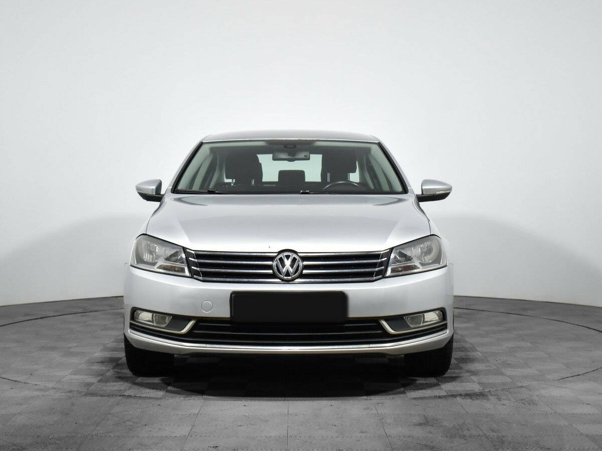 Volkswagen Passat б/у, 2012, Роботизированная. Фото: #1