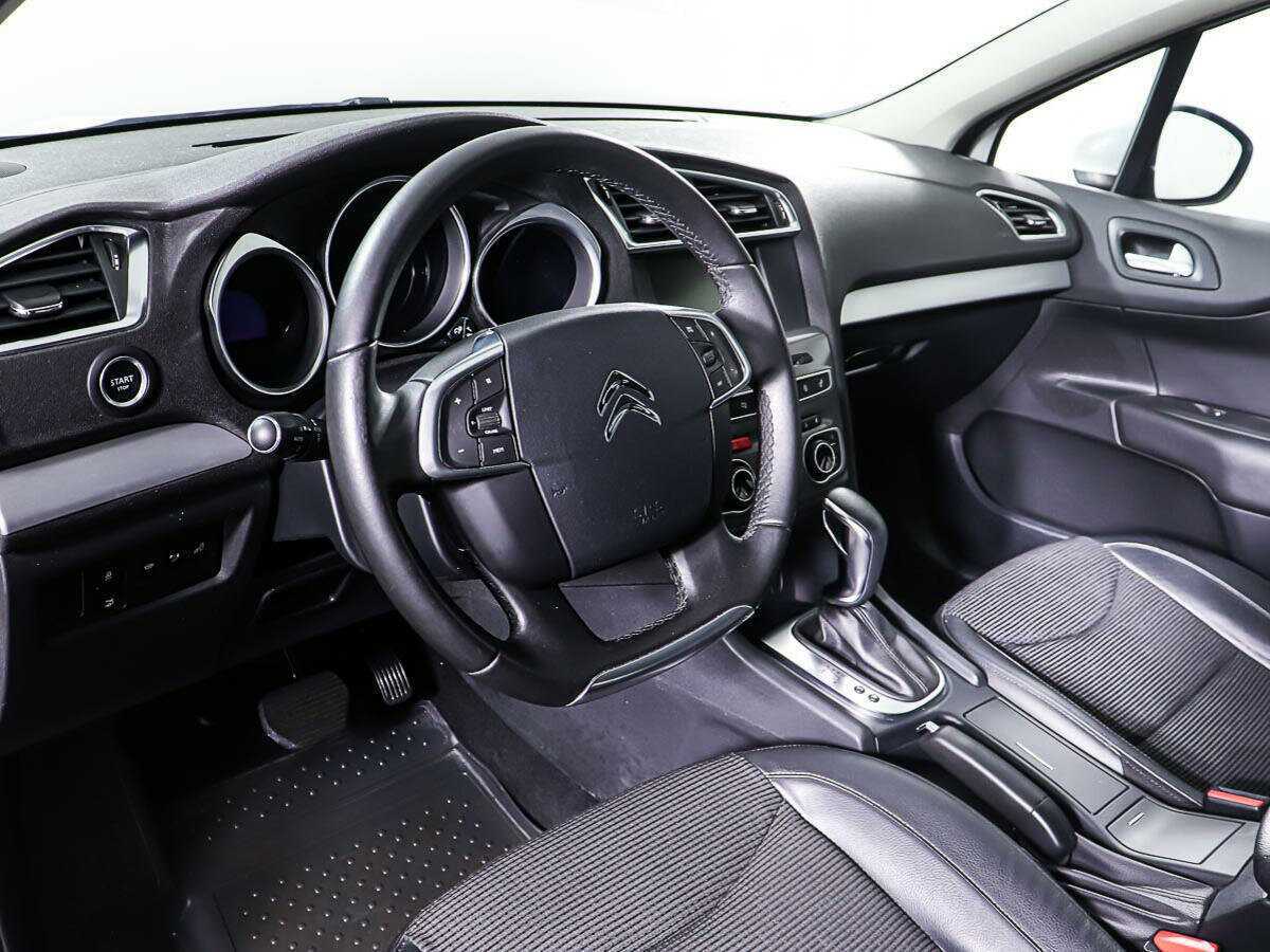 Citroen C4 б/у, 2017, Автоматическая. Фото: #12