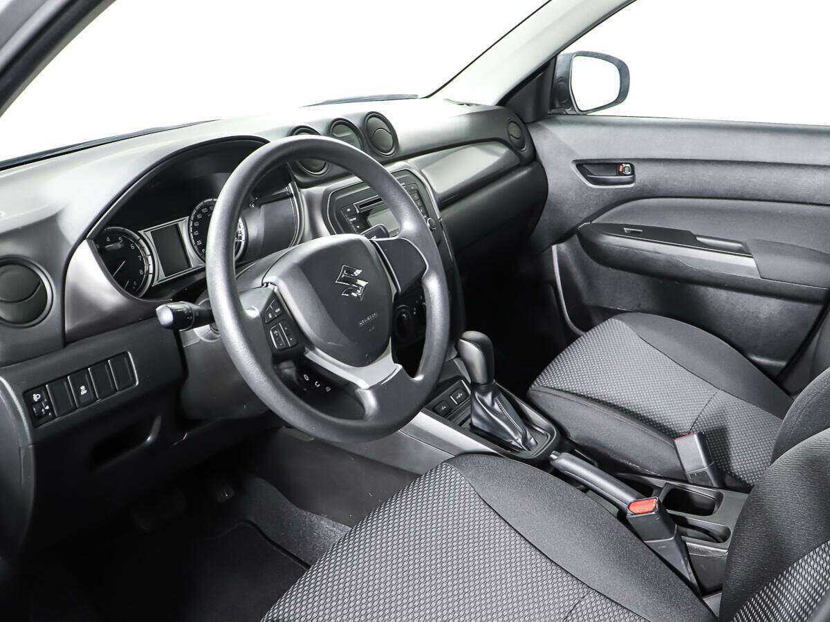 Suzuki Vitara б/у, 2021, Автоматическая. Фото: #11