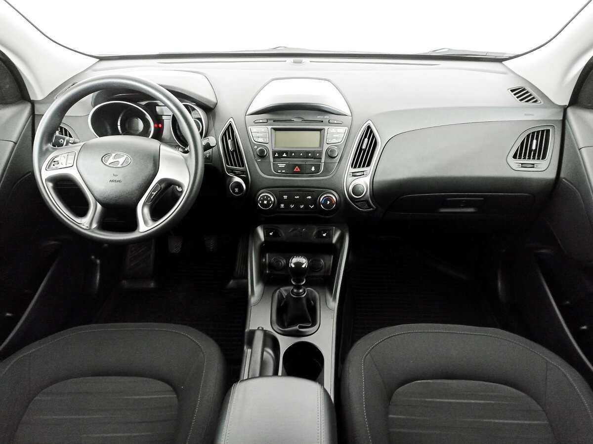 Hyundai ix35 б/у, 2014, Механическая. Фото: #11