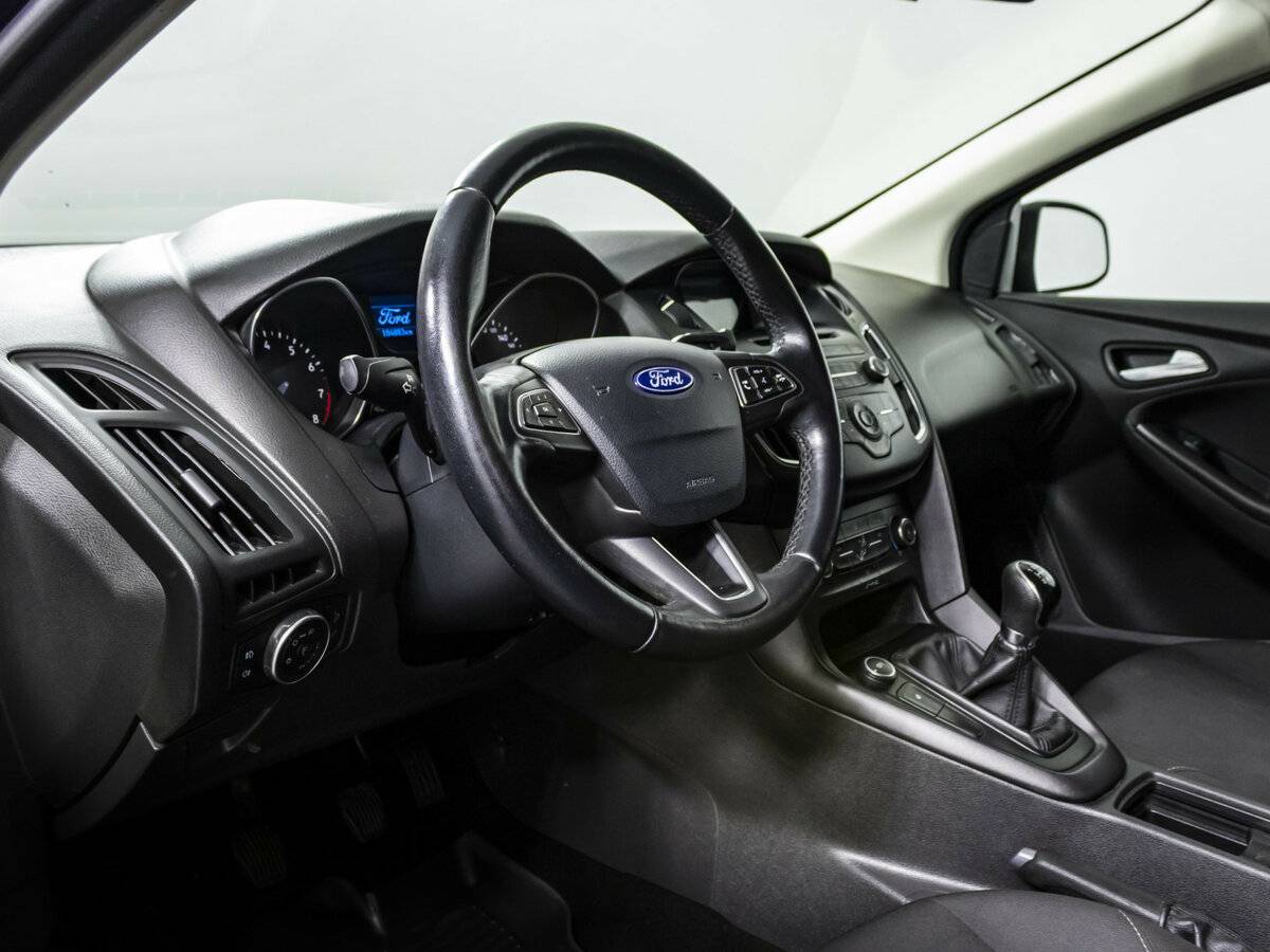 Ford Focus б/у, 2018, Механическая. Фото: #9
