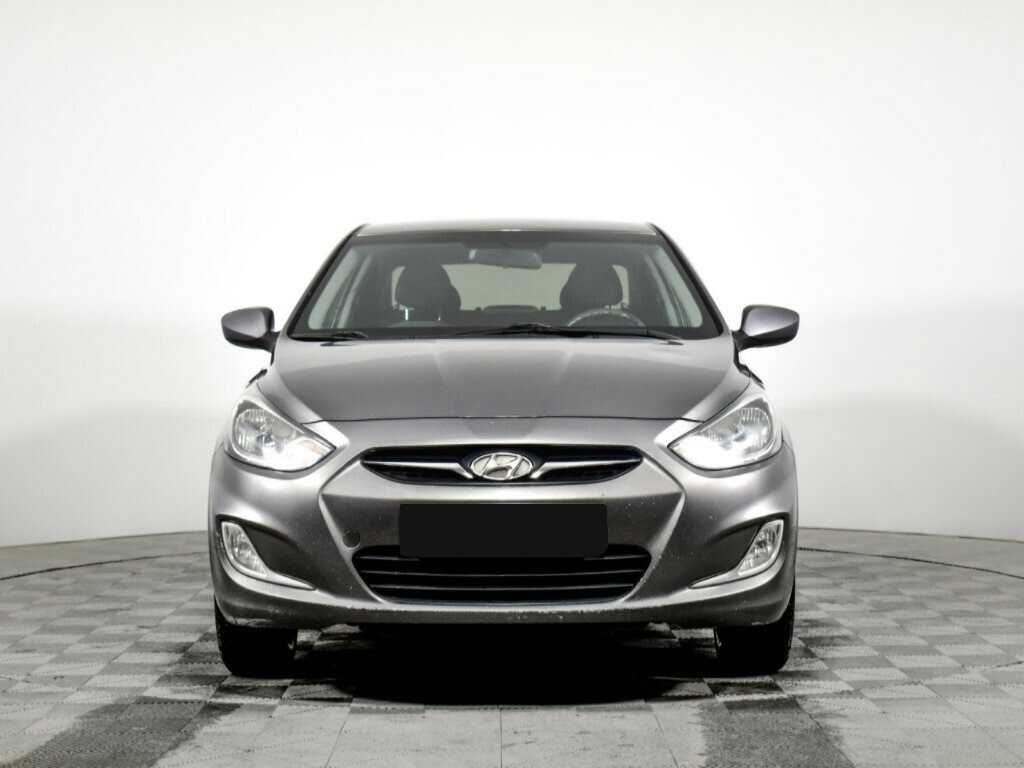 Hyundai Solaris б/у, 2014, Автоматическая. Фото: #1