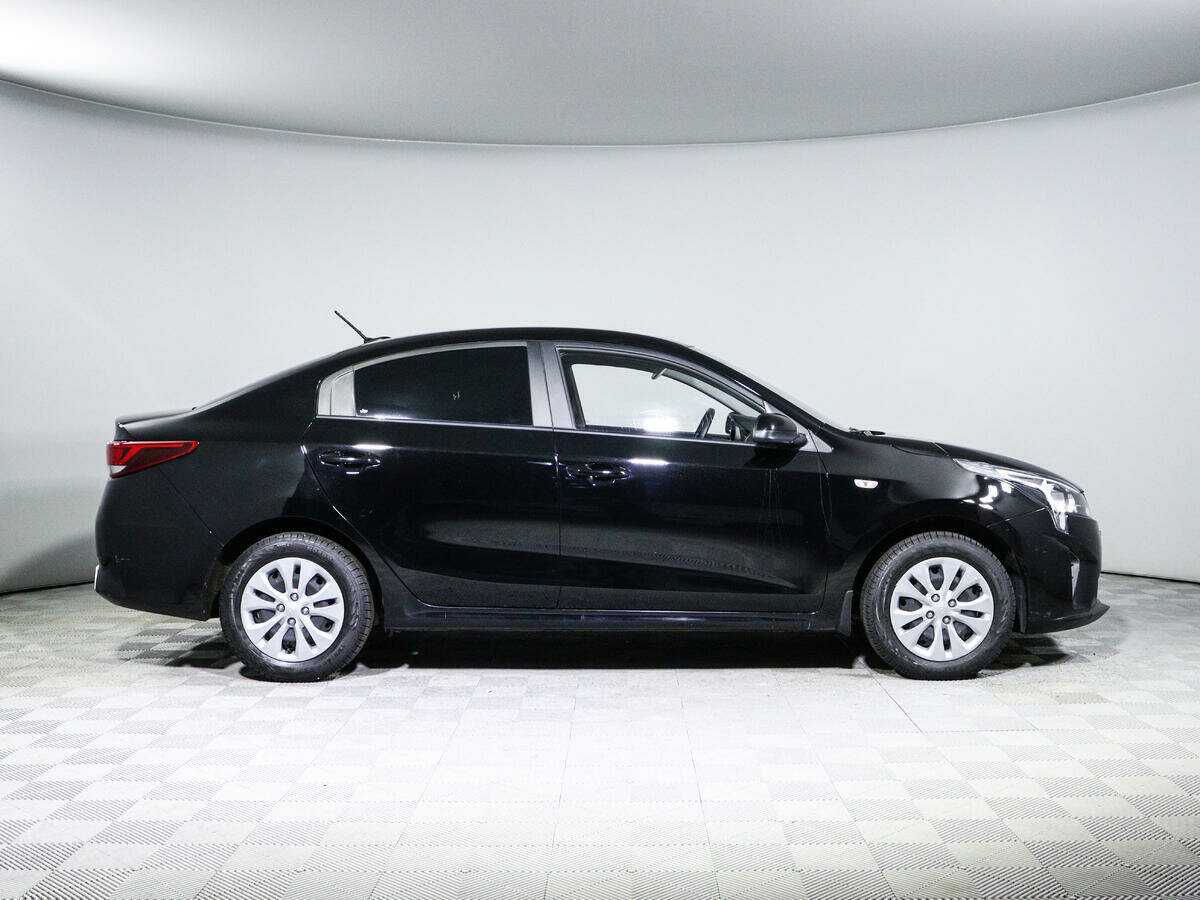 Kia Rio б/у, 2021, Автоматическая. Фото: #2