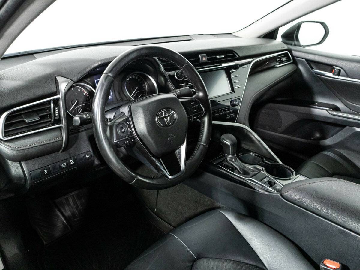 Toyota Camry б/у, 2020, Автоматическая. Фото: #10