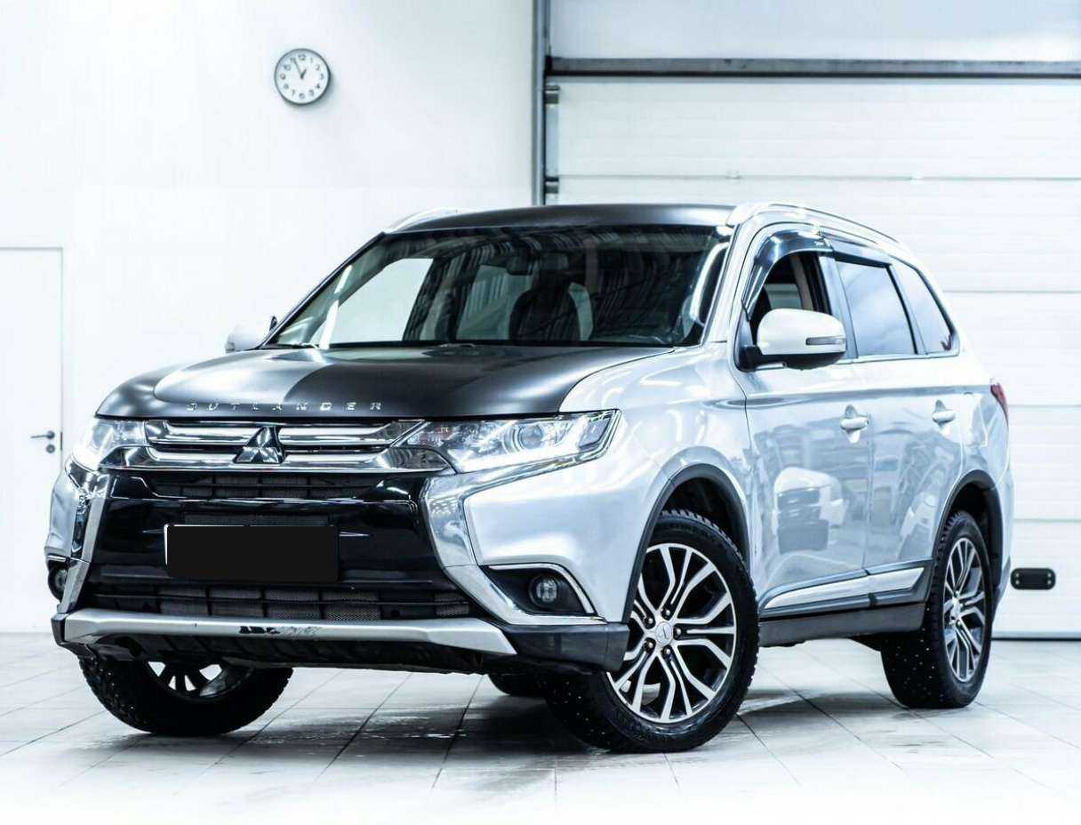 Mitsubishi Outlander б/у, 2017, Вариатор. Посмотреть фото