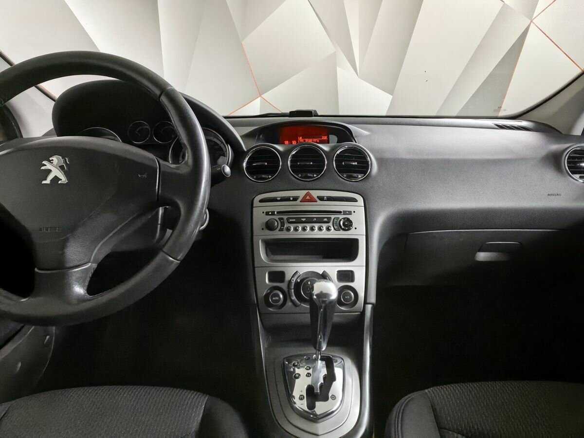 Peugeot 408 б/у, 2014, Автоматическая. Фото: #10