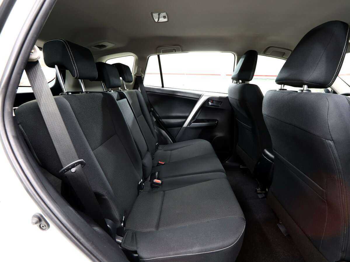 Toyota RAV4 б/у, 2017, Вариатор. Фото: #19