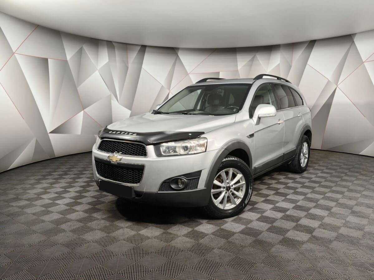 Chevrolet Captiva б/у, 2013, Автоматическая. Фото: #0
