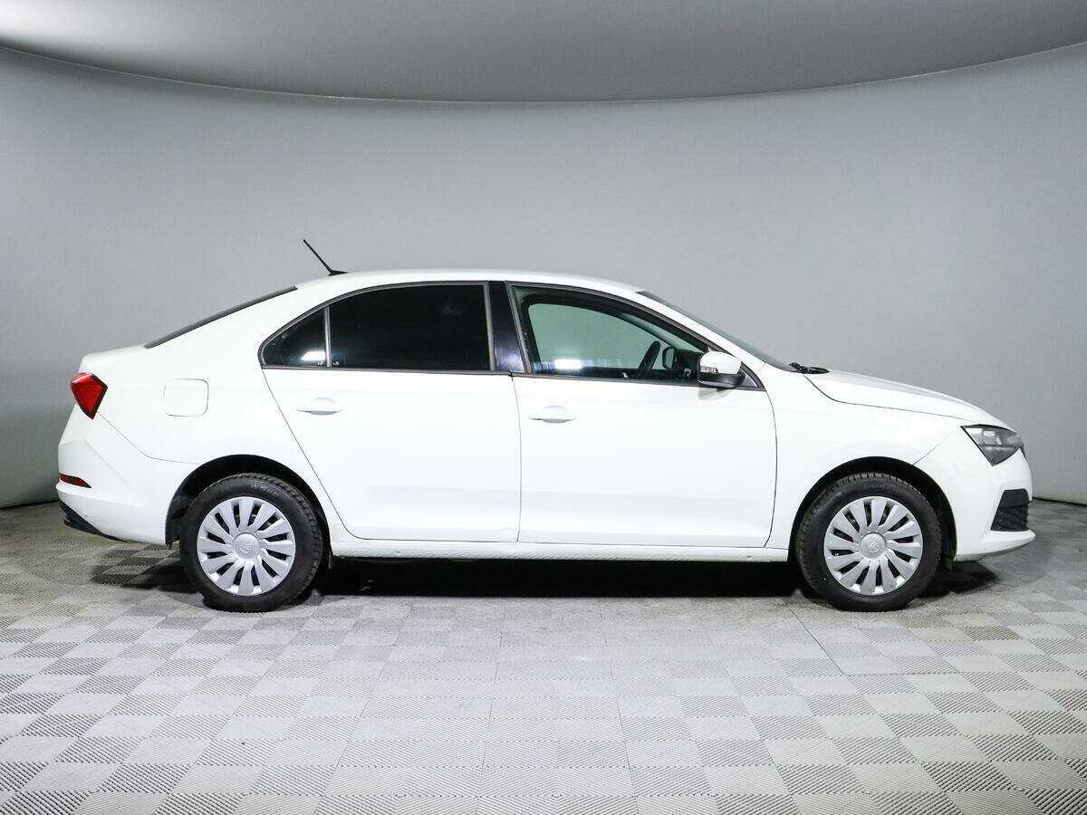 Skoda Rapid б/у, 2021, Автоматическая. Фото: #3