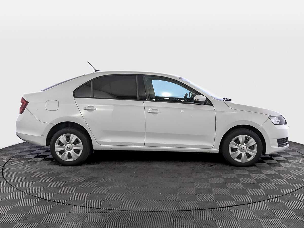 Skoda Rapid б/у, 2018, Автоматическая. Фото: #3