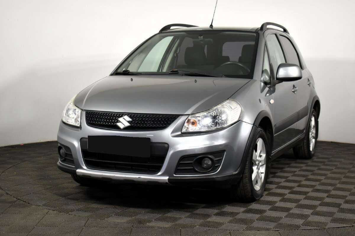 Suzuki SX4 б/у, 2013, Механическая. Фото: #0