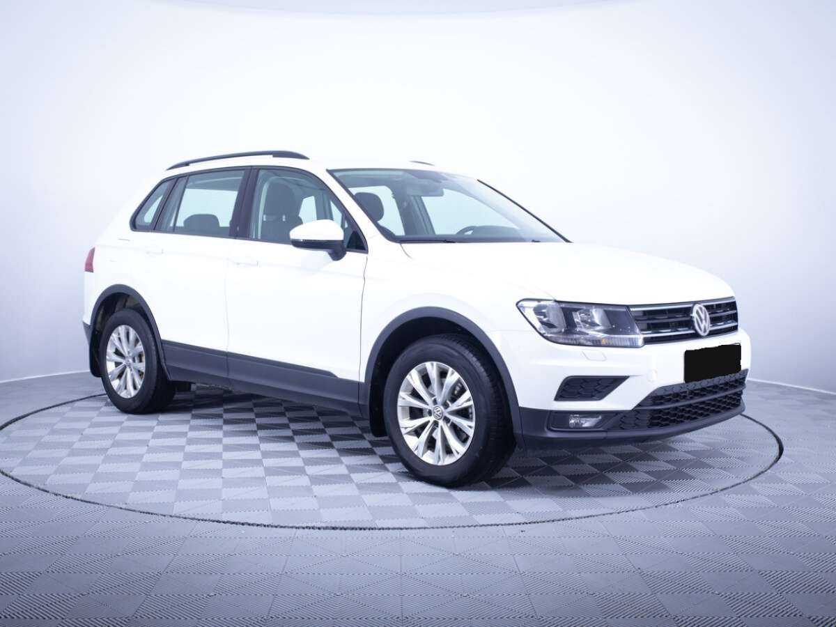 Volkswagen Tiguan б/у, 2018, Роботизированная. Фото: #2