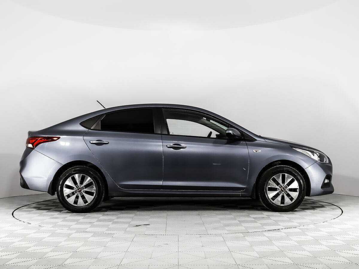 Hyundai Solaris б/у, 2017, Автоматическая. Фото: #3