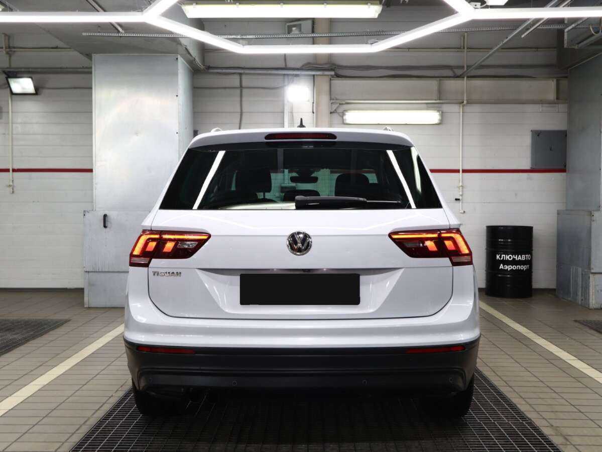 Volkswagen Tiguan б/у, 2019, Роботизированная. Фото: #2