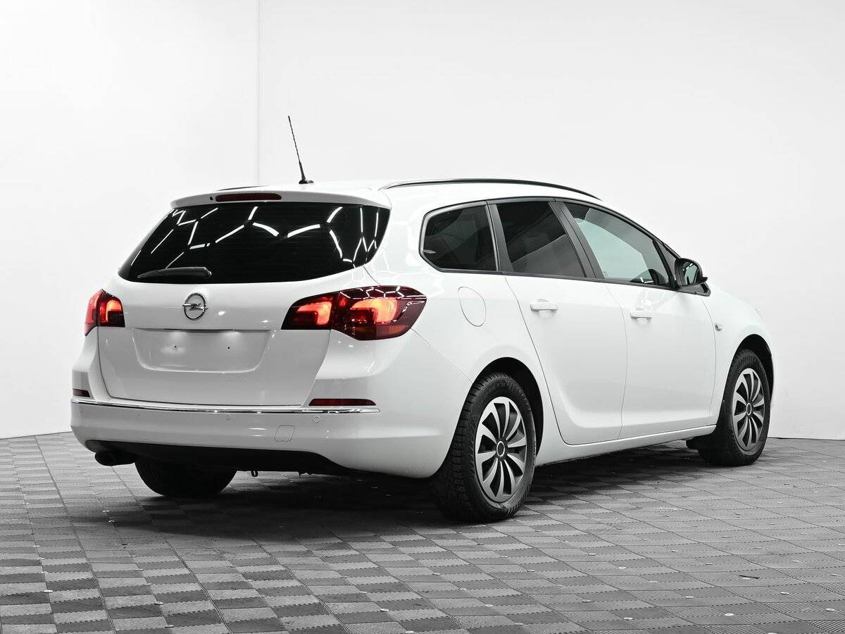 Opel Astra б/у, 2012, Автоматическая. Фото: #3