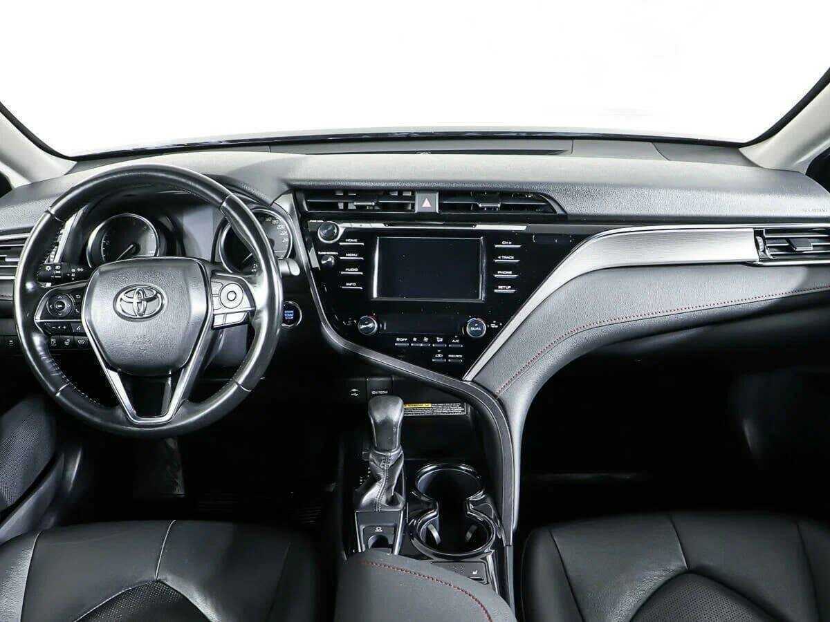 Toyota Camry б/у, 2020, Автоматическая. Фото: #10