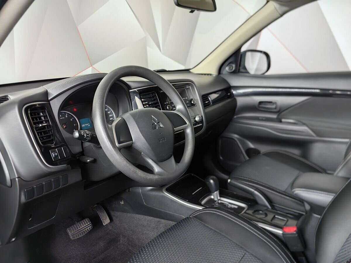 Mitsubishi Outlander б/у, 2020, Вариатор. Фото: #12