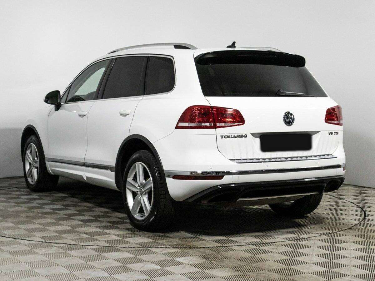 Volkswagen Touareg б/у, 2015, Автоматическая. Фото: #6