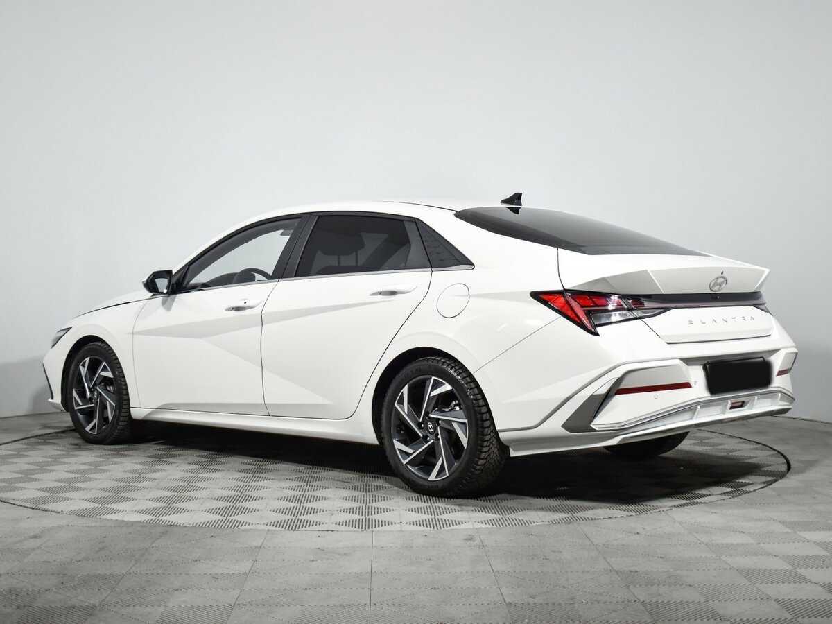 Hyundai Elantra б/у, 2023, Вариатор. Фото: #6