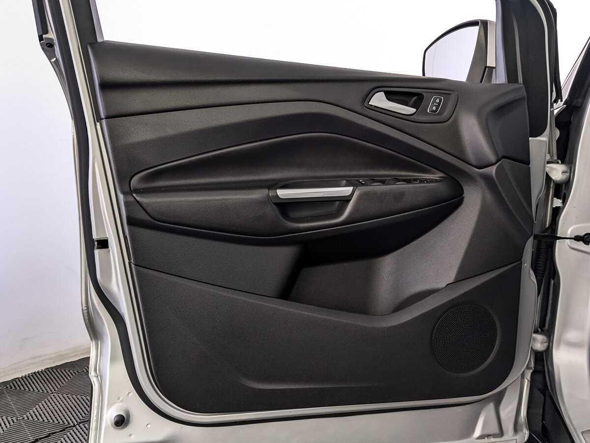 Ford Kuga б/у, 2019, Автоматическая. Фото: #16