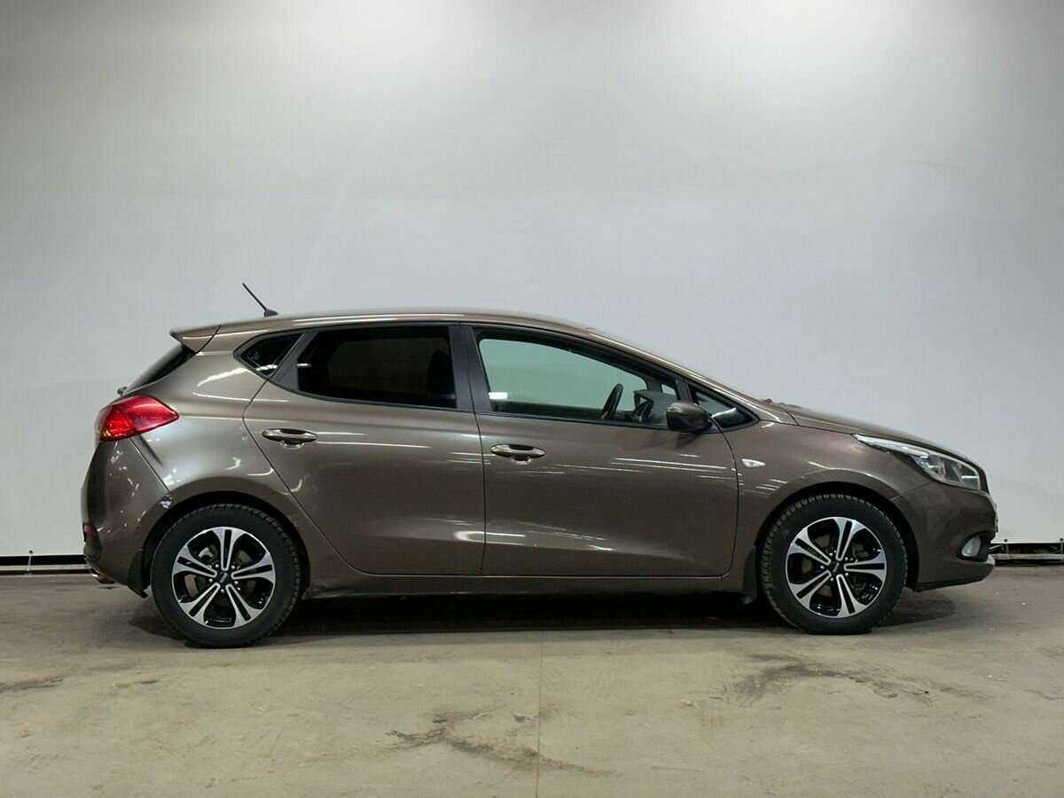 Kia Ceed б/у, 2013, Механическая. Фото: #3