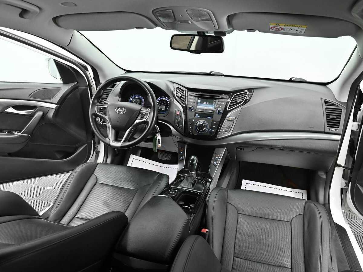 Hyundai i40 б/у, 2016, Автоматическая. Фото: #12