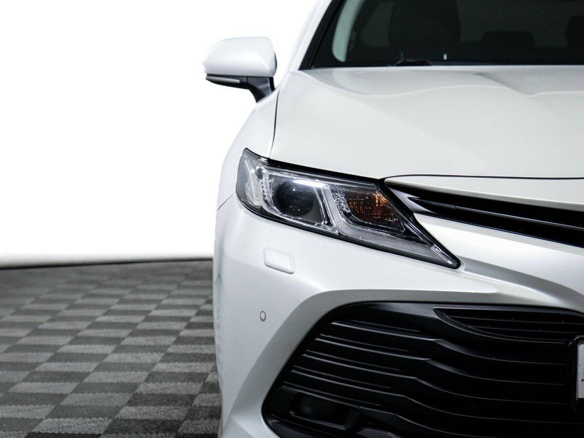 Toyota Camry б/у, 2019, Автоматическая. Фото: #17