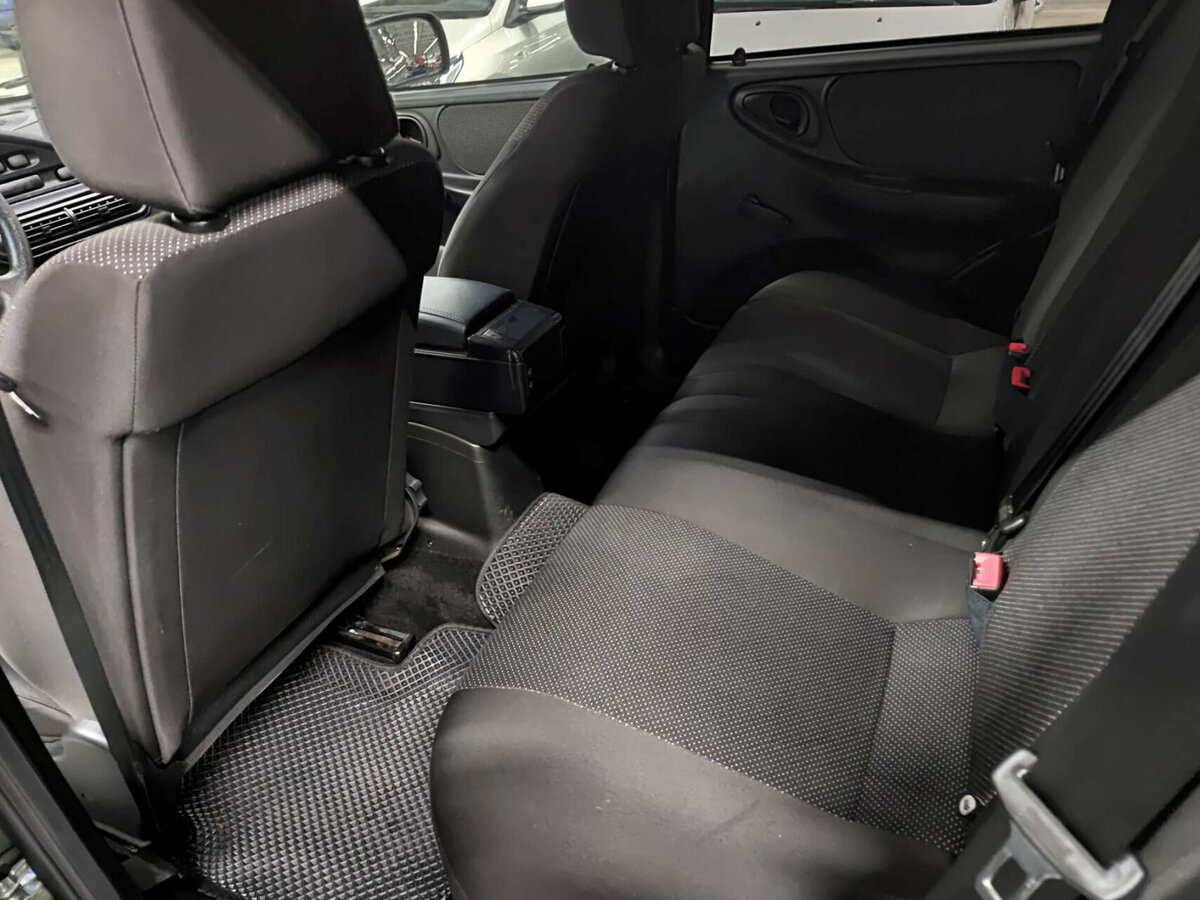 Lada (ВАЗ) Niva Travel б/у, 2022, Механическая. Фото: #11