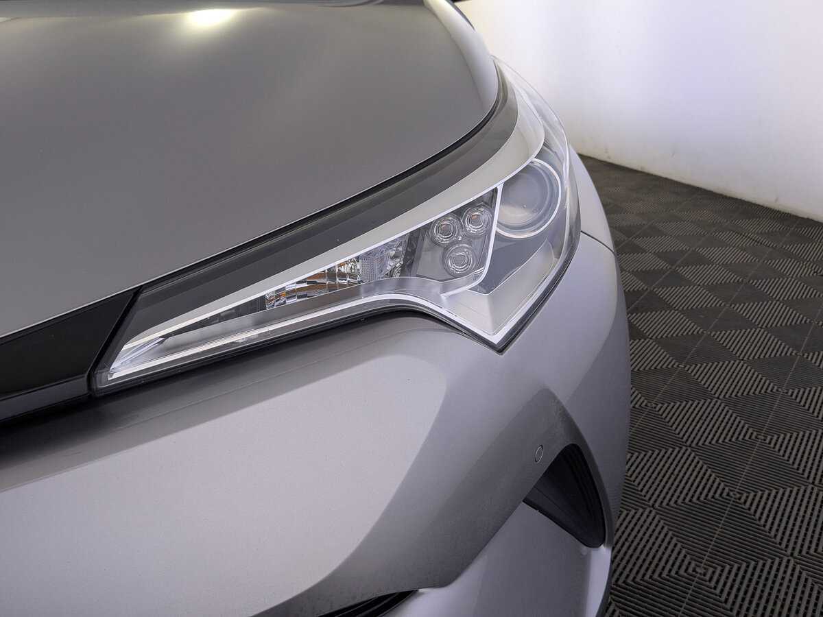 Toyota C-HR б/у, 2017, Вариатор. Фото: #10