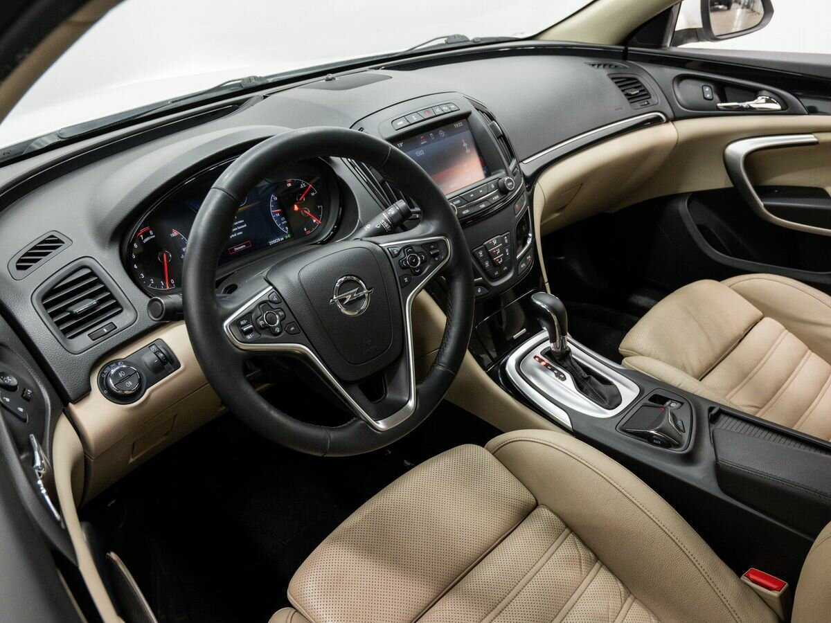 Opel Insignia б/у, 2015, Автоматическая. Фото: #13