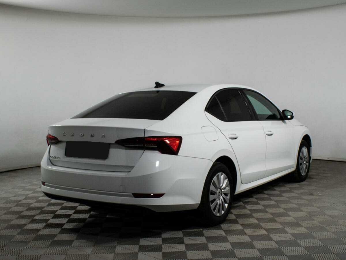 Skoda Octavia б/у, 2021, Роботизированная. Фото: #4