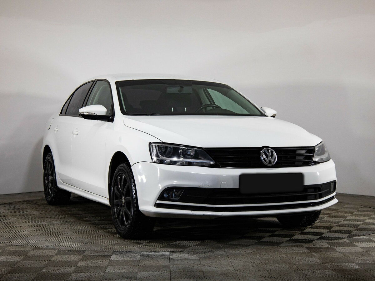 Volkswagen Jetta б/у, 2016, Автоматическая. Фото: #2