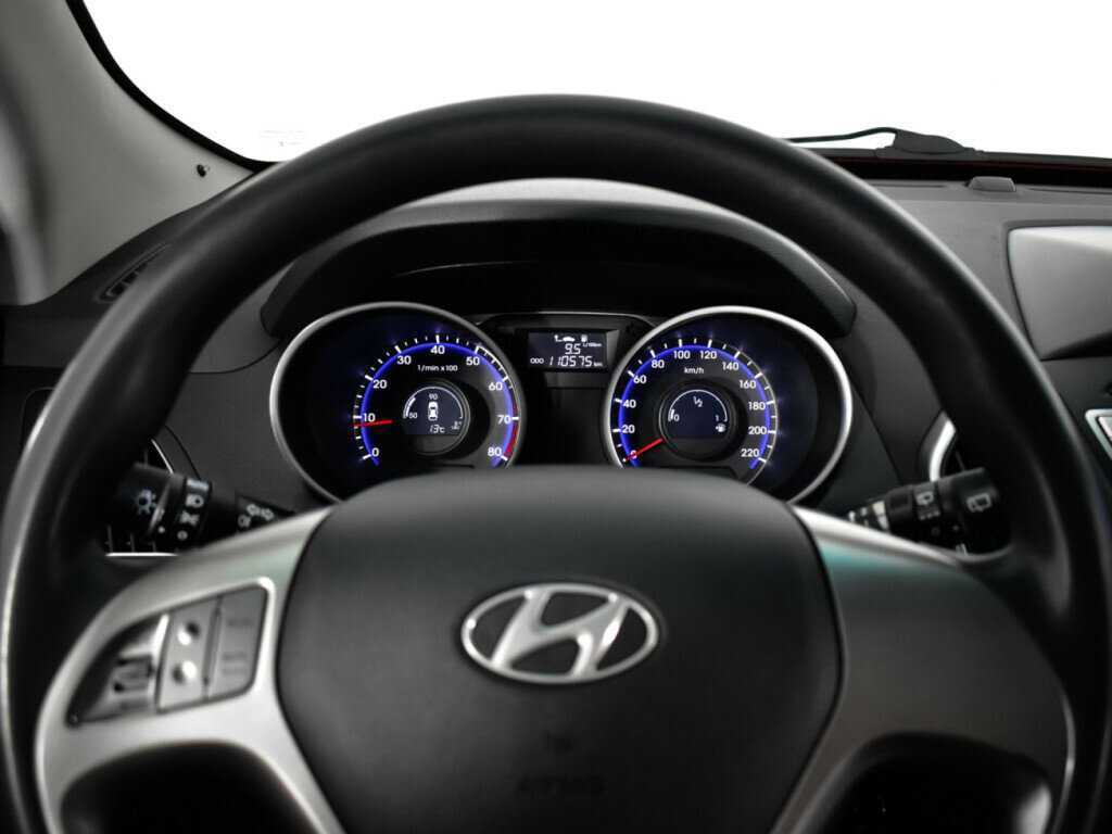 Hyundai ix35 б/у, 2012, Механическая. Фото: #10