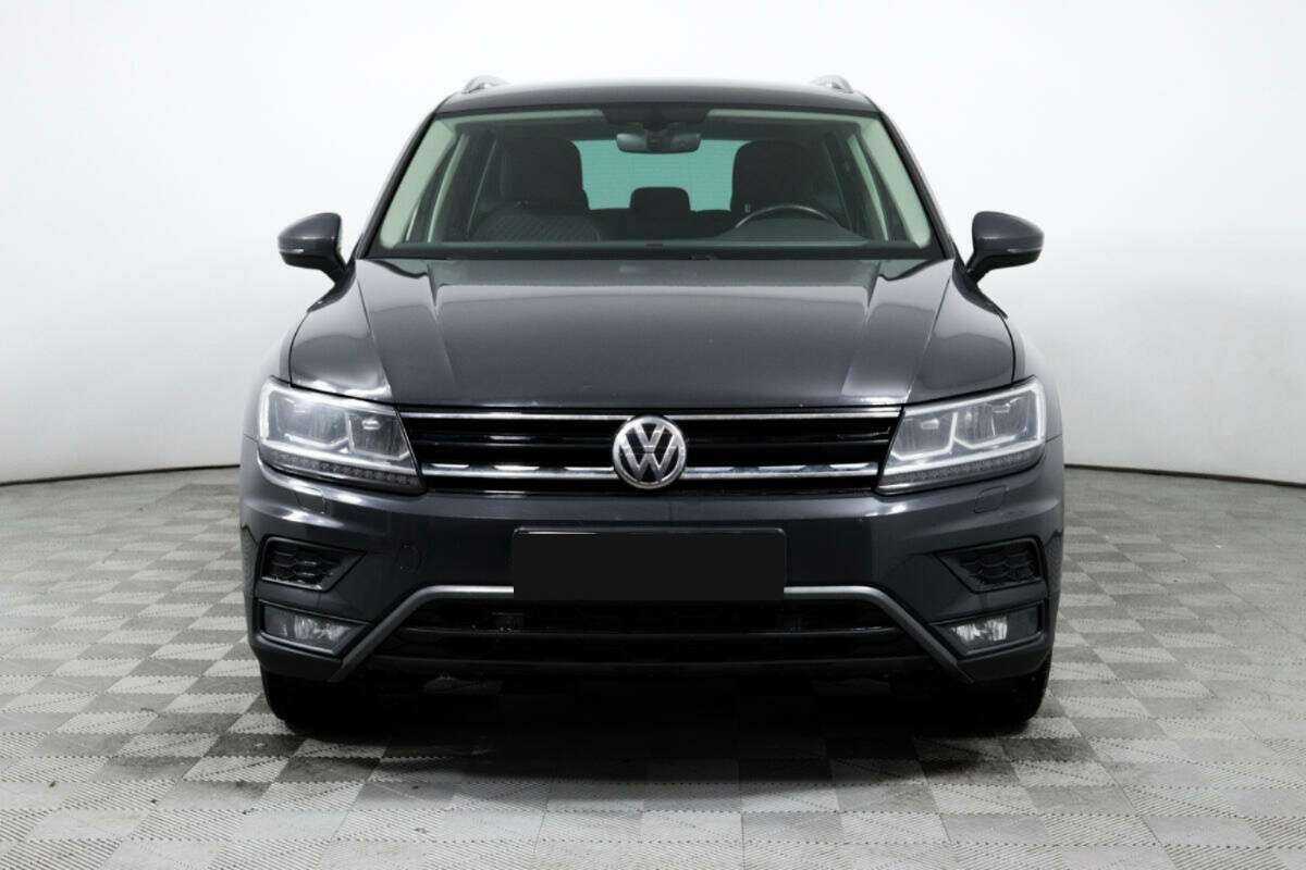 Volkswagen Tiguan б/у, 2017, Роботизированная. Фото: #1