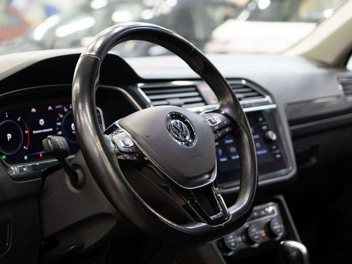 Volkswagen Tiguan б/у, 2019, Роботизированная. Фото: #4