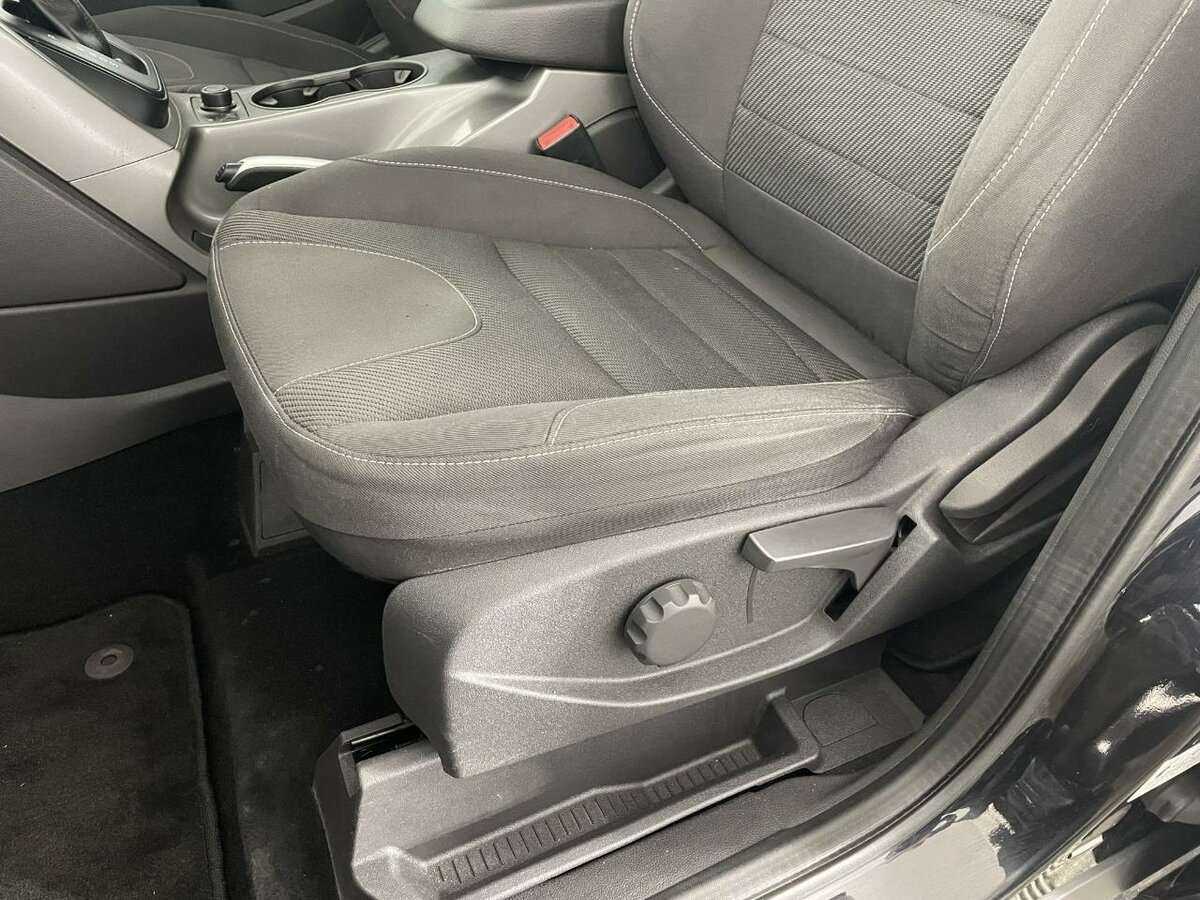 Ford Kuga б/у, 2013, Автоматическая. Фото: #9