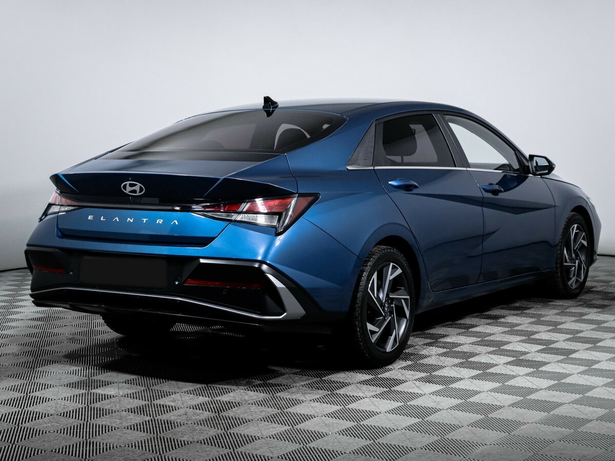 Hyundai Elantra б/у, 2023, Вариатор. Фото: #3