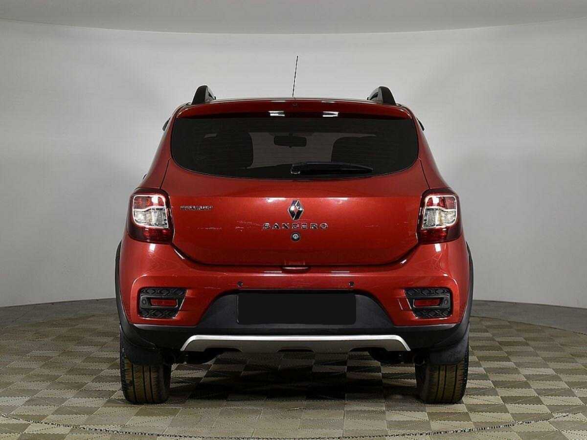Renault Sandero б/у, 2017, Автоматическая. Фото: #3