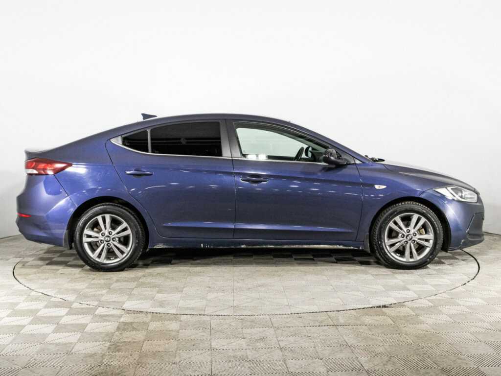 Hyundai Elantra б/у, 2017, Автоматическая. Фото: #3