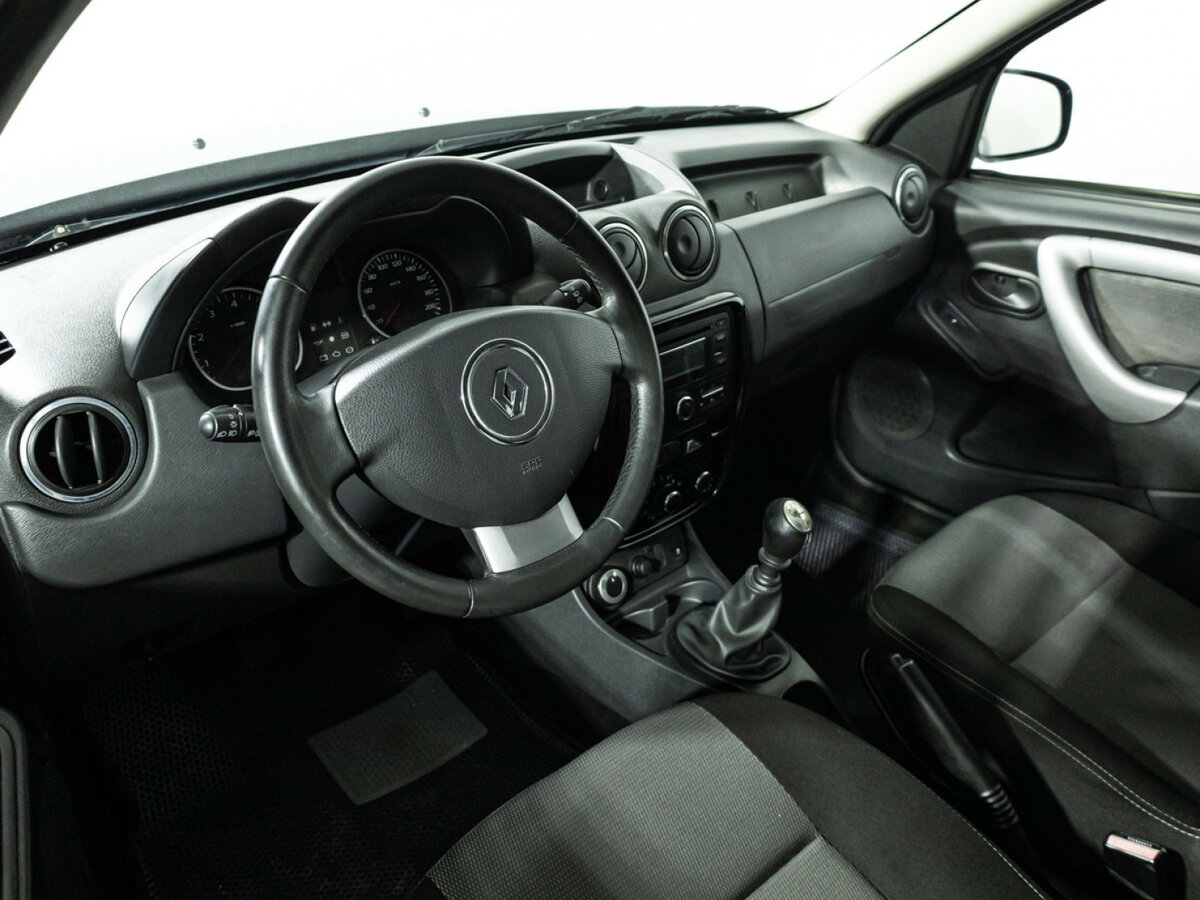Renault Duster б/у, 2013, Механическая. Фото: #9