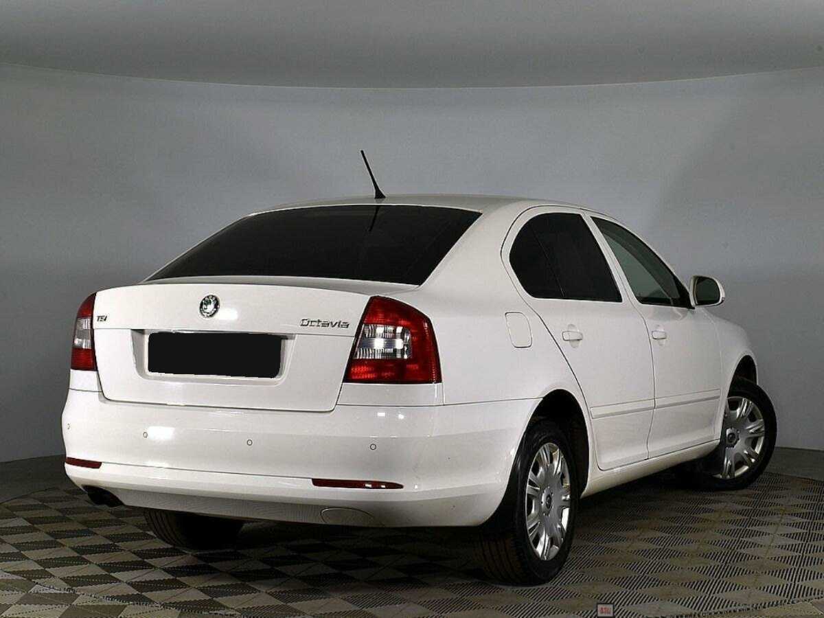 Skoda Octavia б/у, 2012, Автоматическая. Фото: #1