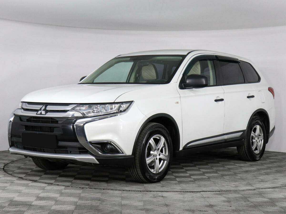 Mitsubishi Outlander б/у, 2017, Вариатор. Фото: #0